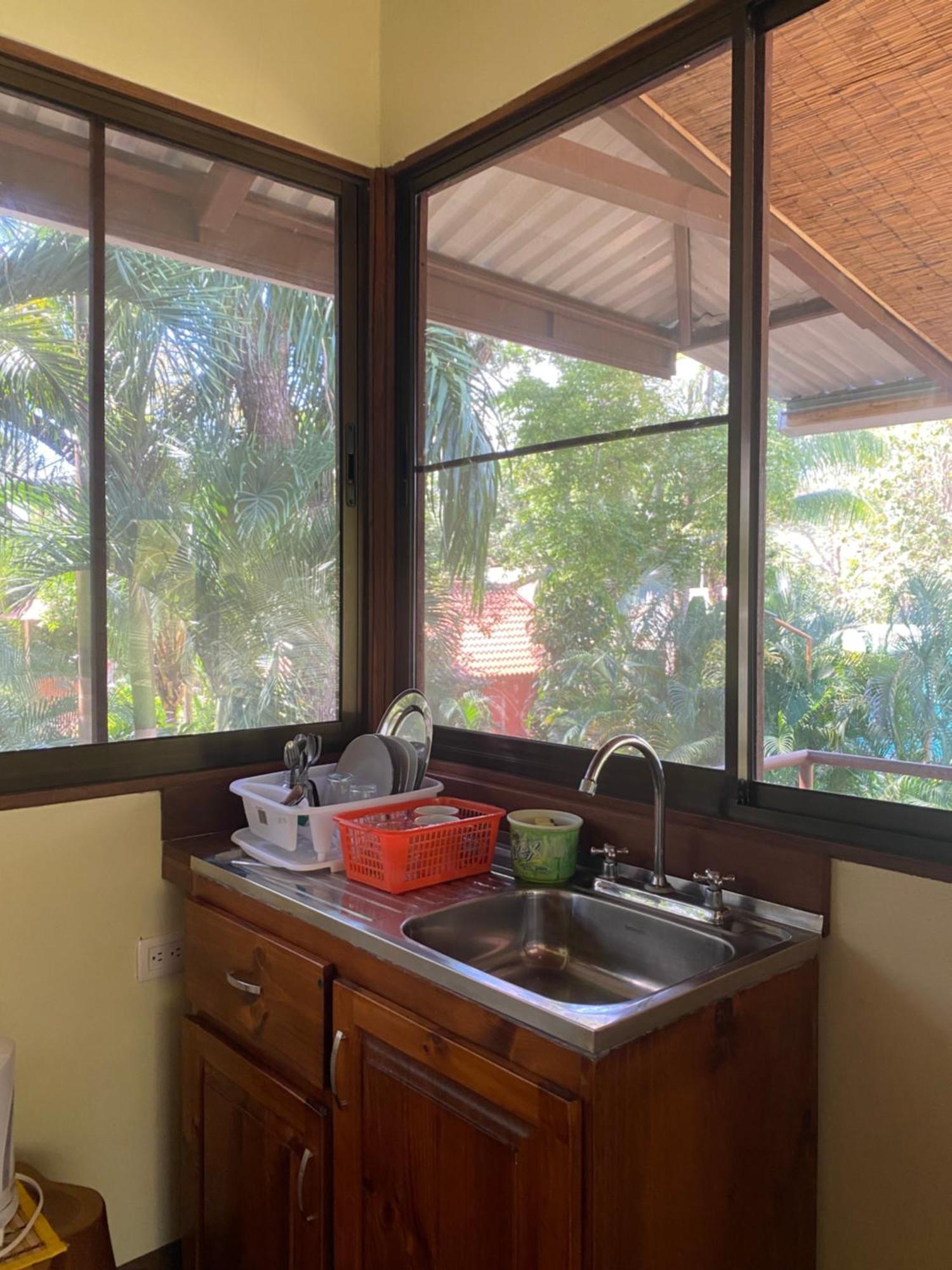 פקוארה Jazlyn Lodge & Tours מראה חיצוני תמונה